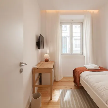 Апартаменты Flh Alcantara Elegant Charm With Balcony Лиссабон